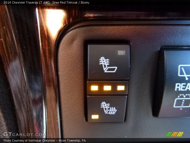 Siren Red Tintcoat / Ebony 2016 Chevrolet Traverse LT AWD