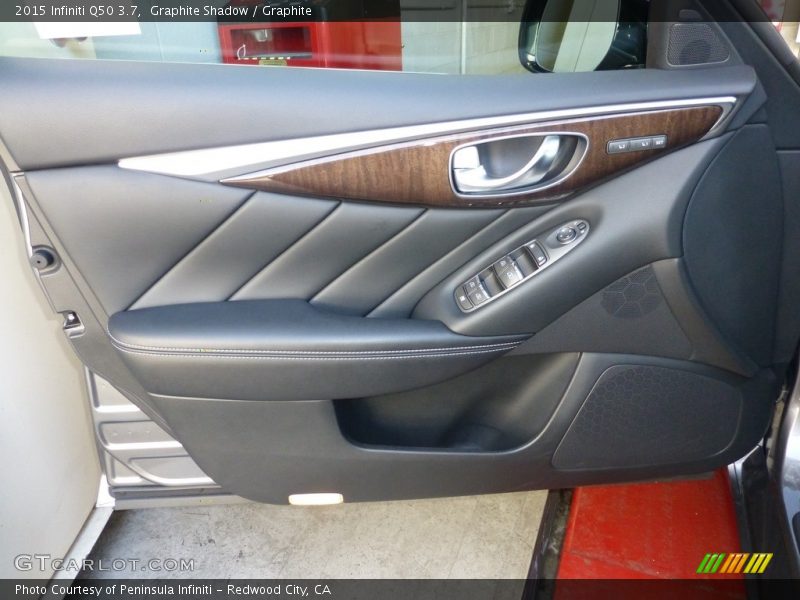 Graphite Shadow / Graphite 2015 Infiniti Q50 3.7