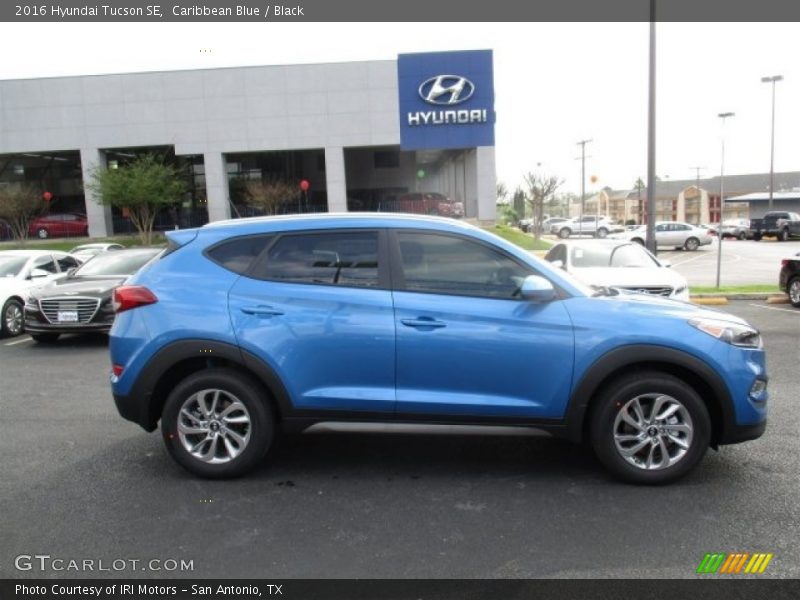 Caribbean Blue / Black 2016 Hyundai Tucson SE