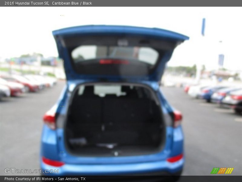 Caribbean Blue / Black 2016 Hyundai Tucson SE