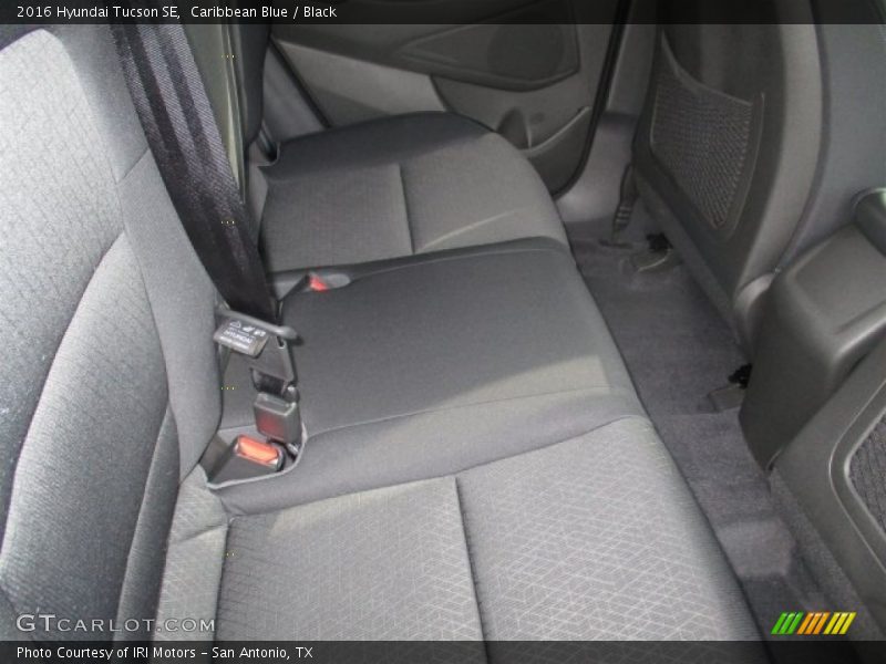 Caribbean Blue / Black 2016 Hyundai Tucson SE