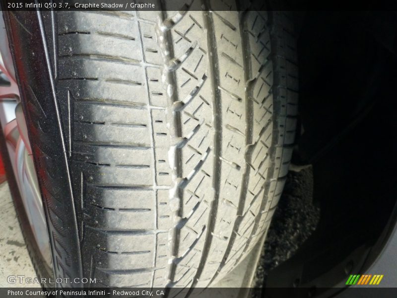 Graphite Shadow / Graphite 2015 Infiniti Q50 3.7