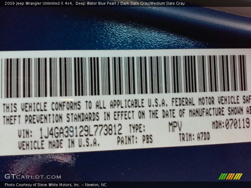 Deep Water Blue Pearl / Dark Slate Gray/Medium Slate Gray 2009 Jeep Wrangler Unlimited X 4x4