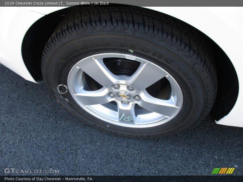 Summit White / Jet Black 2016 Chevrolet Cruze Limited LT