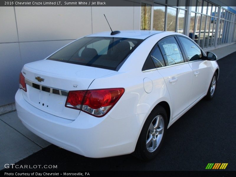 Summit White / Jet Black 2016 Chevrolet Cruze Limited LT