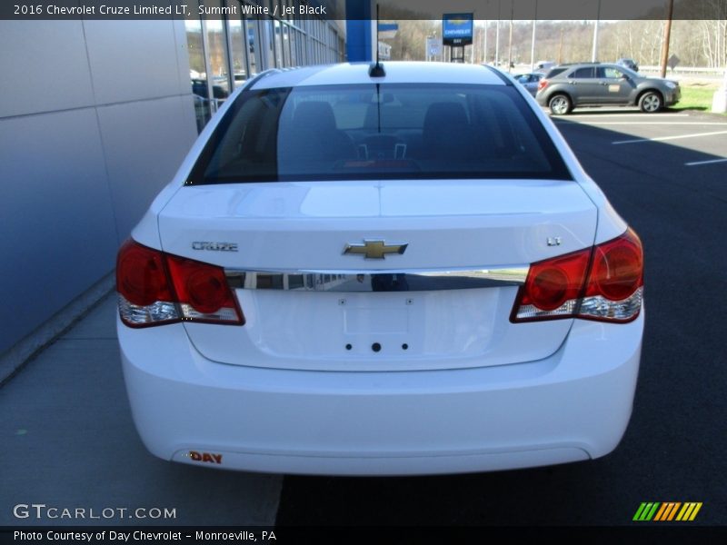Summit White / Jet Black 2016 Chevrolet Cruze Limited LT