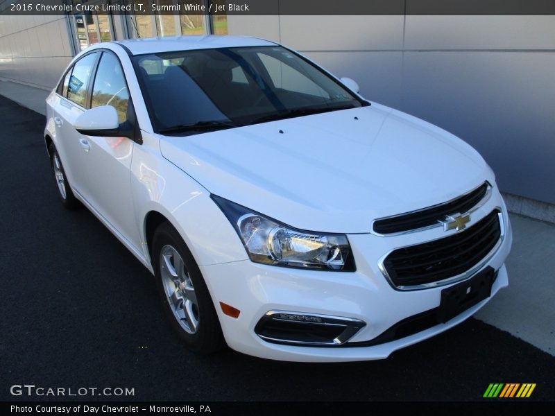 Summit White / Jet Black 2016 Chevrolet Cruze Limited LT