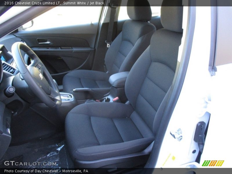 Summit White / Jet Black 2016 Chevrolet Cruze Limited LT