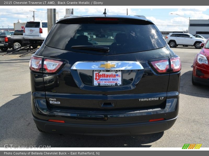 Black Granite Metallic / Ebony 2015 Chevrolet Traverse LT AWD