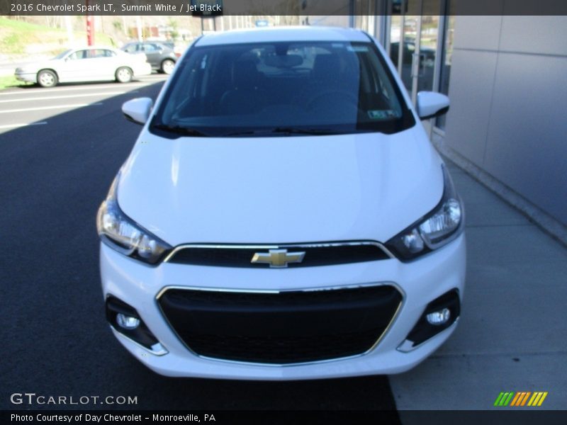 Summit White / Jet Black 2016 Chevrolet Spark LT