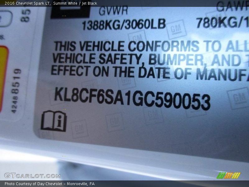 Summit White / Jet Black 2016 Chevrolet Spark LT