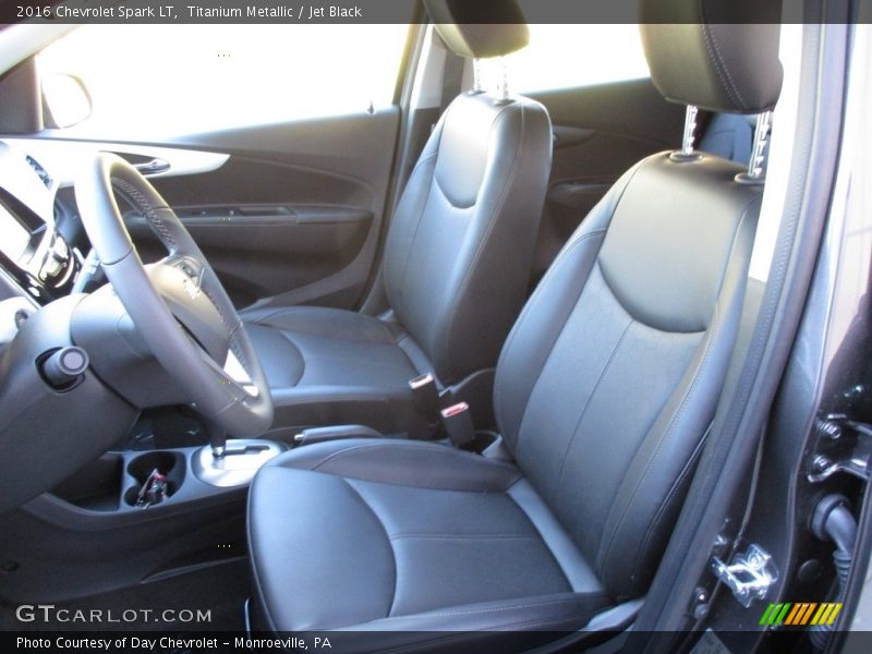 Front Seat of 2016 Spark LT