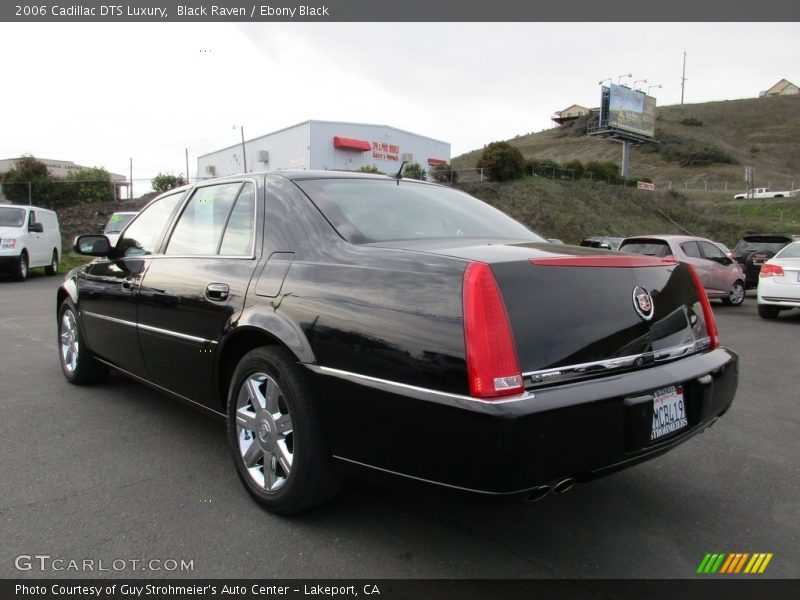 Black Raven / Ebony Black 2006 Cadillac DTS Luxury