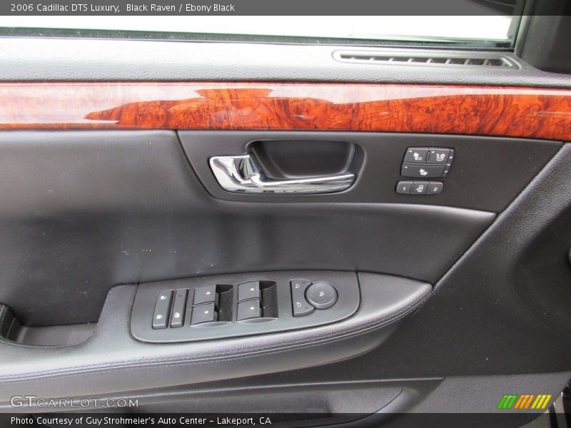 Black Raven / Ebony Black 2006 Cadillac DTS Luxury