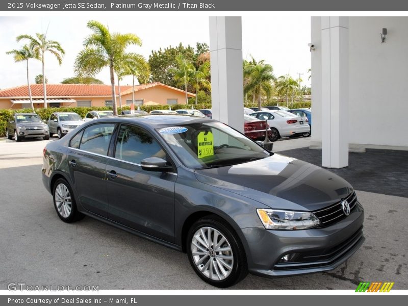 Platinum Gray Metallic / Titan Black 2015 Volkswagen Jetta SE Sedan