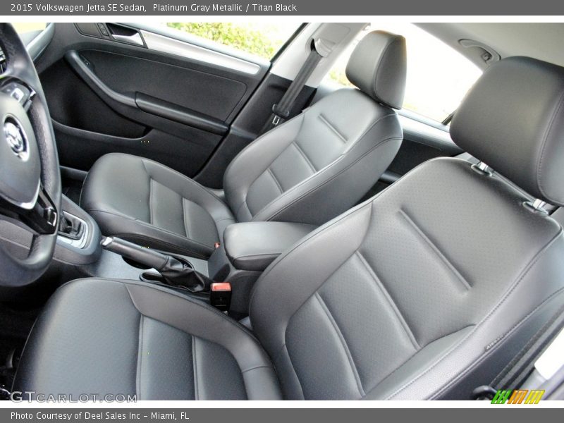 Platinum Gray Metallic / Titan Black 2015 Volkswagen Jetta SE Sedan