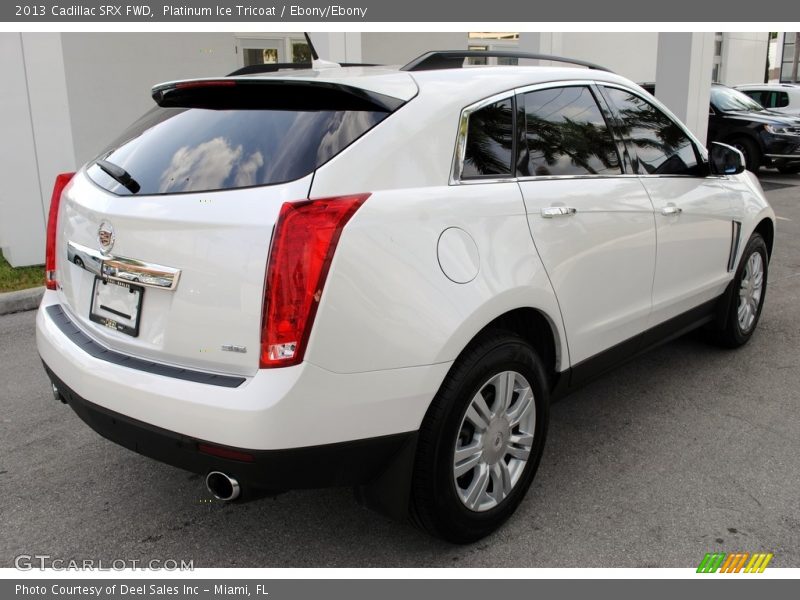 Platinum Ice Tricoat / Ebony/Ebony 2013 Cadillac SRX FWD