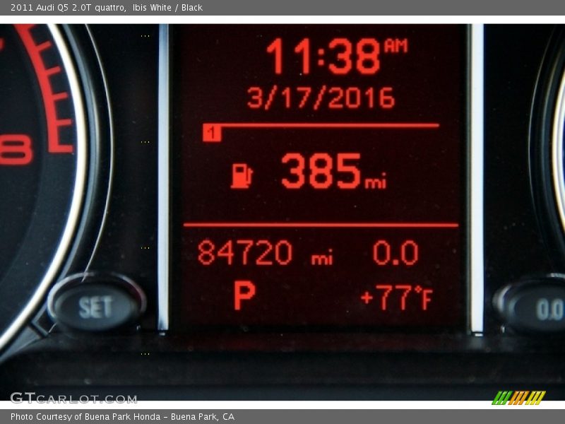 Ibis White / Black 2011 Audi Q5 2.0T quattro