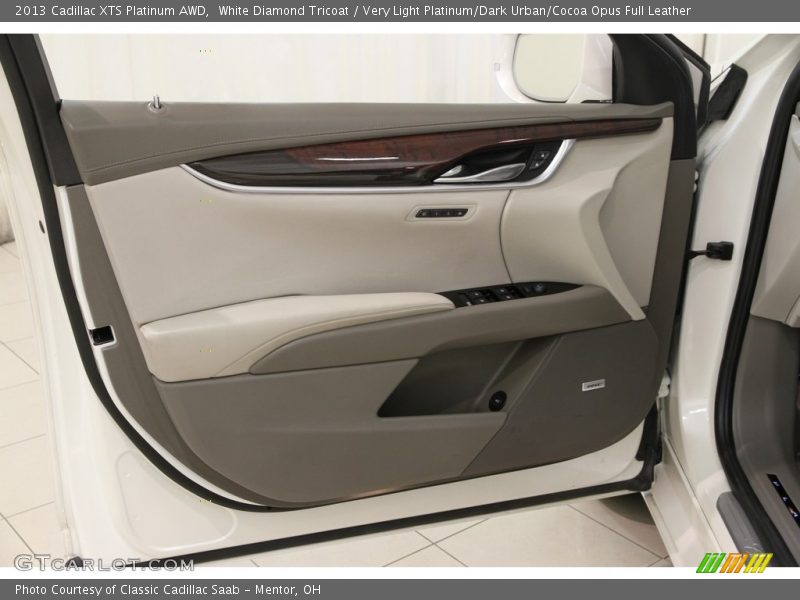 Door Panel of 2013 XTS Platinum AWD
