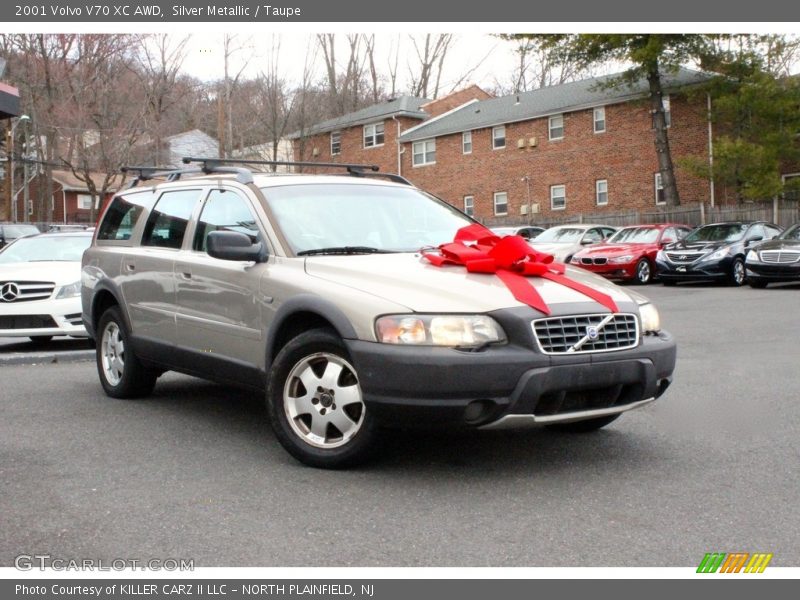 Silver Metallic / Taupe 2001 Volvo V70 XC AWD