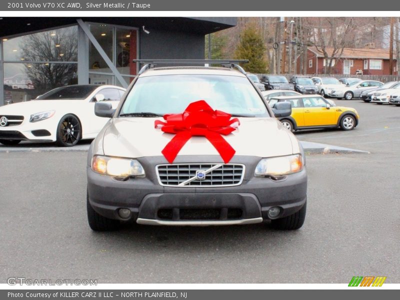 Silver Metallic / Taupe 2001 Volvo V70 XC AWD