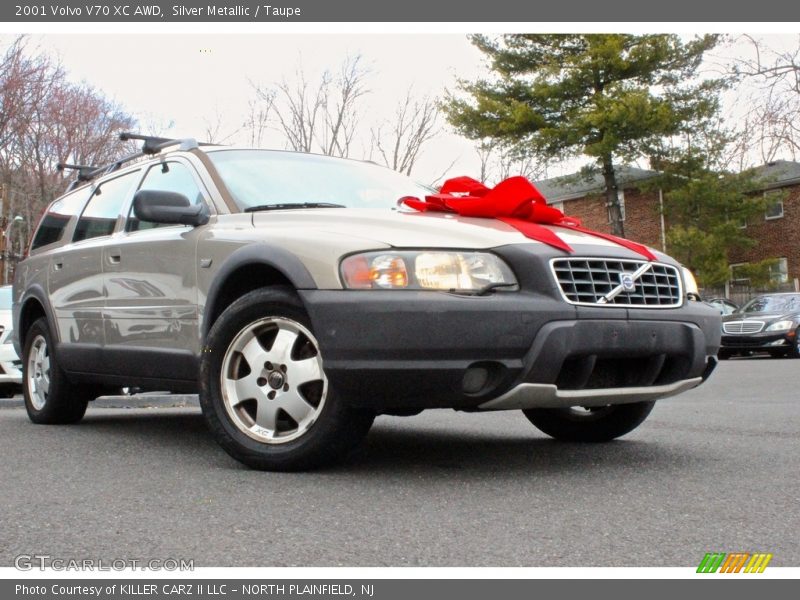 Silver Metallic / Taupe 2001 Volvo V70 XC AWD