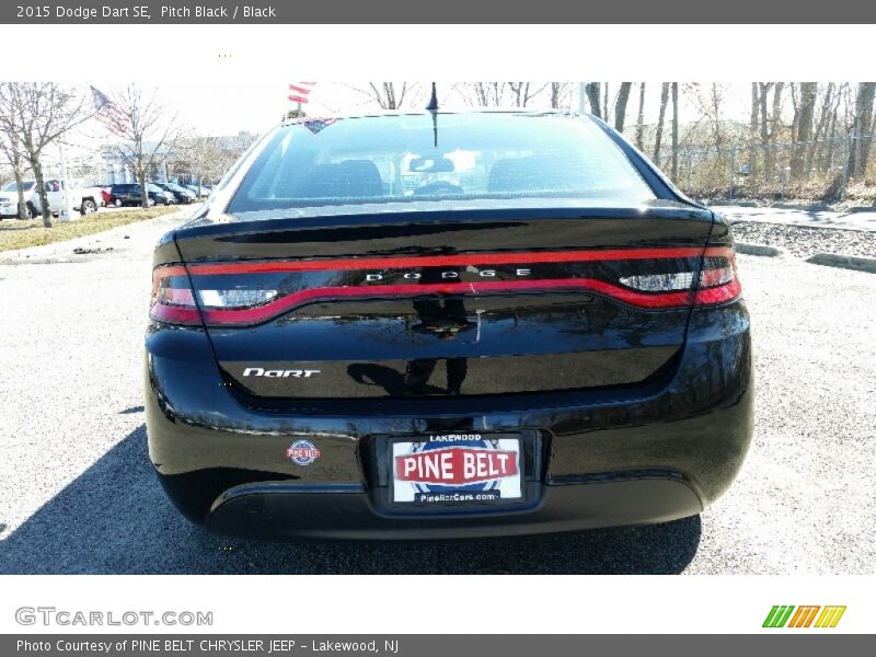Pitch Black / Black 2015 Dodge Dart SE