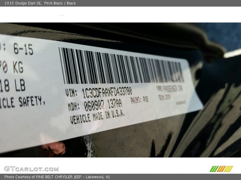 Pitch Black / Black 2015 Dodge Dart SE