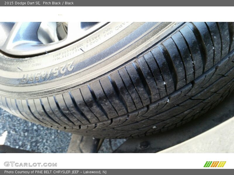 Pitch Black / Black 2015 Dodge Dart SE