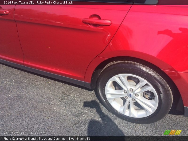 Ruby Red / Charcoal Black 2014 Ford Taurus SEL