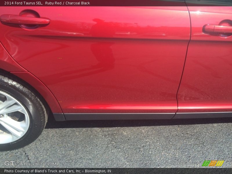 Ruby Red / Charcoal Black 2014 Ford Taurus SEL