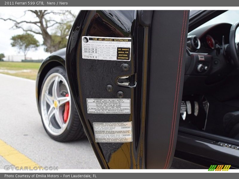 Nero / Nero 2011 Ferrari 599 GTB