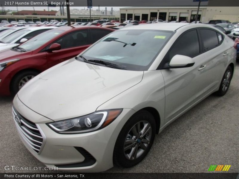 Beige / Beige 2017 Hyundai Elantra SE