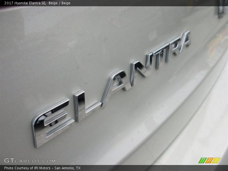 Beige / Beige 2017 Hyundai Elantra SE