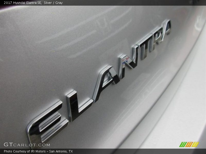 Silver / Gray 2017 Hyundai Elantra SE