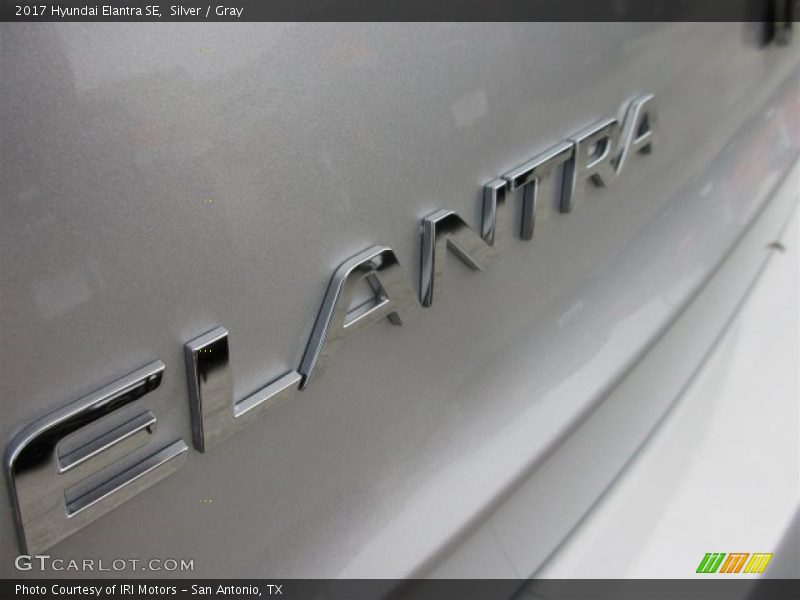 Silver / Gray 2017 Hyundai Elantra SE