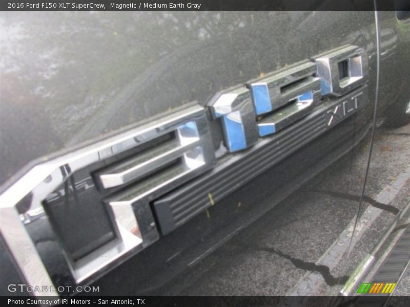 Magnetic / Medium Earth Gray 2016 Ford F150 XLT SuperCrew