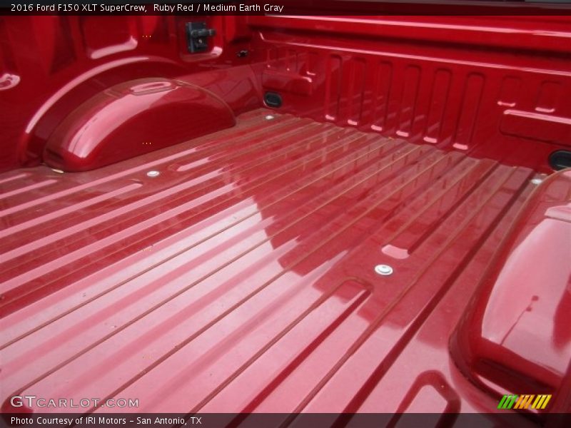 Ruby Red / Medium Earth Gray 2016 Ford F150 XLT SuperCrew
