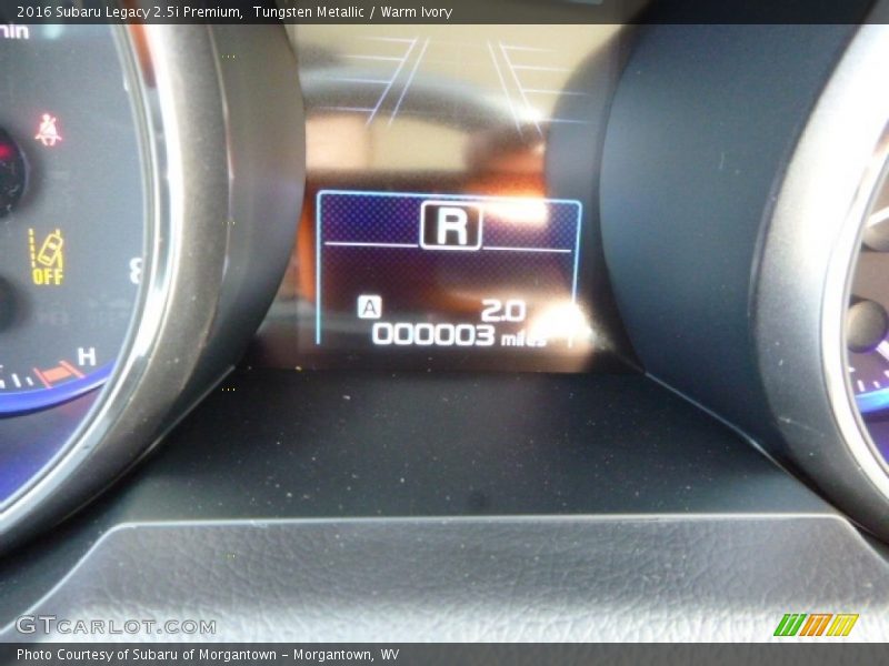 Tungsten Metallic / Warm Ivory 2016 Subaru Legacy 2.5i Premium