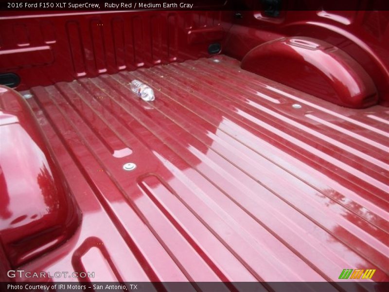 Ruby Red / Medium Earth Gray 2016 Ford F150 XLT SuperCrew