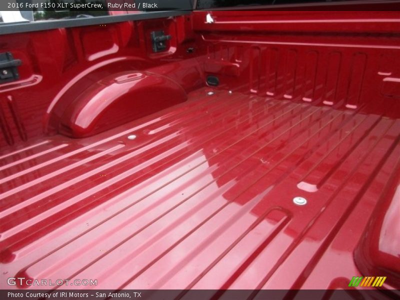 Ruby Red / Black 2016 Ford F150 XLT SuperCrew