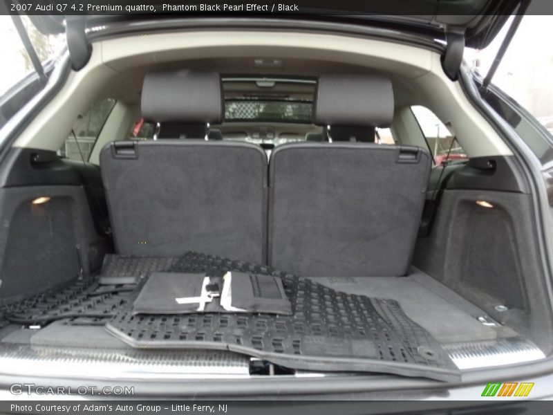 Phantom Black Pearl Effect / Black 2007 Audi Q7 4.2 Premium quattro