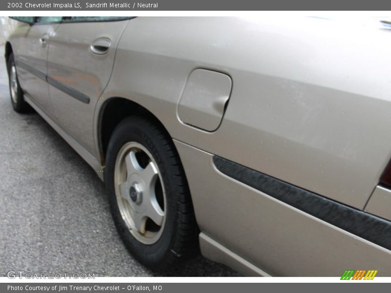 Sandrift Metallic / Neutral 2002 Chevrolet Impala LS