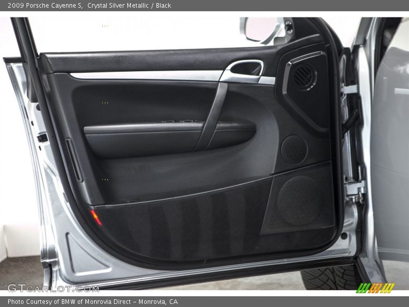 Door Panel of 2009 Cayenne S