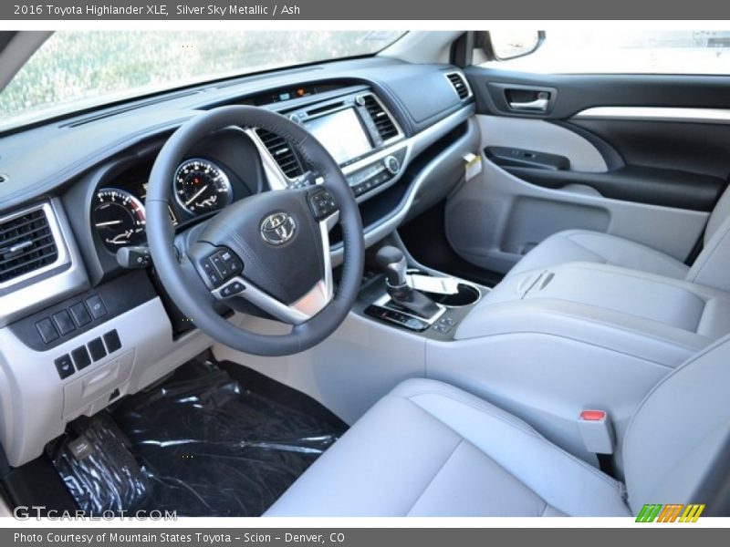 Silver Sky Metallic / Ash 2016 Toyota Highlander XLE