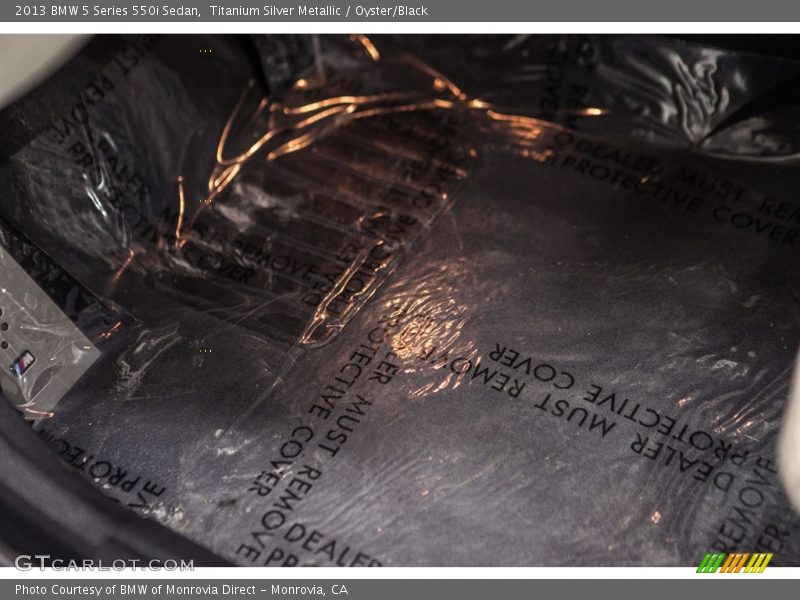 Titanium Silver Metallic / Oyster/Black 2013 BMW 5 Series 550i Sedan