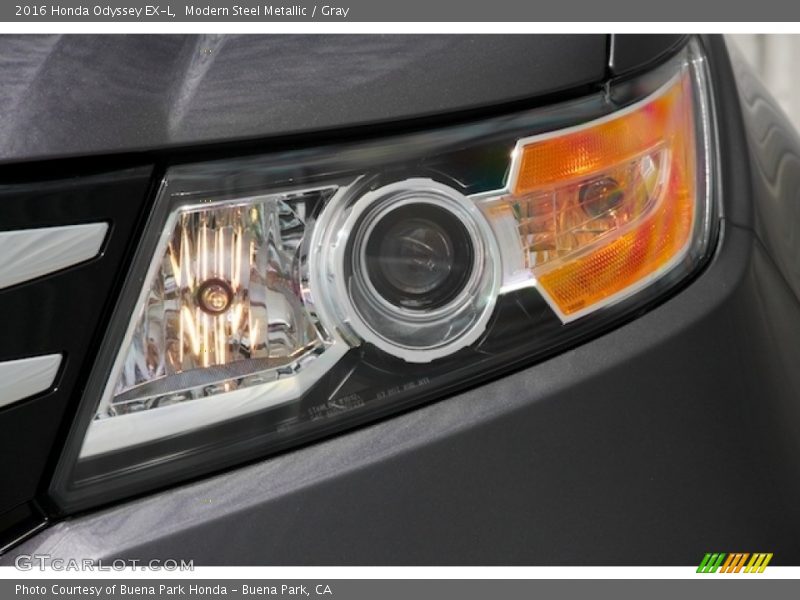 Modern Steel Metallic / Gray 2016 Honda Odyssey EX-L