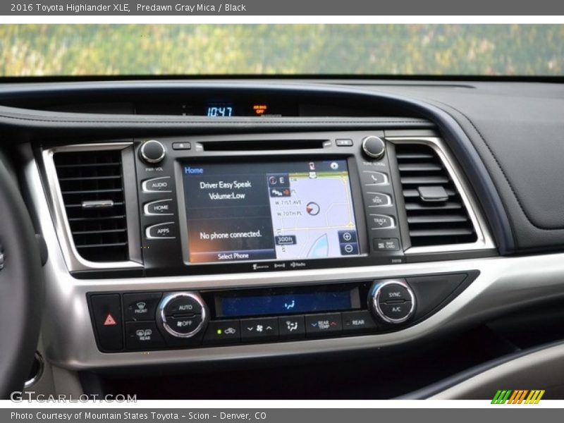 Predawn Gray Mica / Black 2016 Toyota Highlander XLE