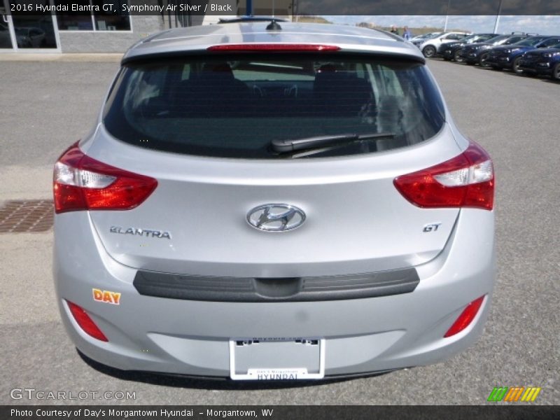 Symphony Air Silver / Black 2016 Hyundai Elantra GT