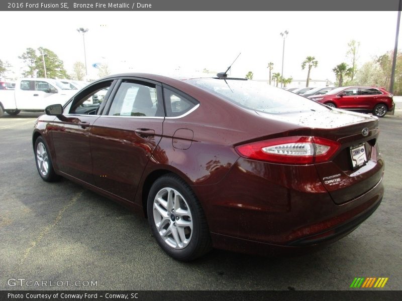 Bronze Fire Metallic / Dune 2016 Ford Fusion SE